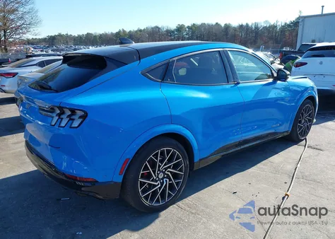 2023 Ford Mustang Mach-E Gt z USA, uszkodzony, nr VIN 3FMTK4SXXPMA19666